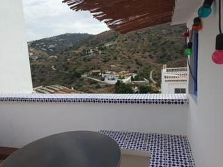 Masía en Torrox Pueblo. Casa de pueblo reformada con terraza