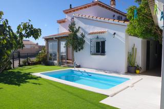 Masia a Arenas. Casa de campo zona vélez málaga  con 2 apartamentos de invitados