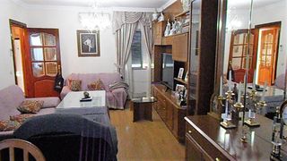 Piccolo appartamento in Canillas de Aceituno. Piso tipo dúplex en venta en canillas de aceituno  124 m constru