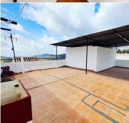 Chalet à Cómpeta. Casa en competa con 3 dormitorios