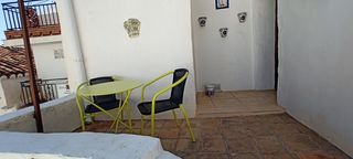 Bauernhof in Salares. Casa de pueblo con 2 dormitorios en salares