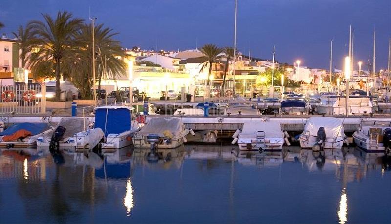 Foto 4f36753f-5210-4f32-a79c-84c110335480. Chalet villa en caleta de vélez con un apartamento con entrada independiente. en Caleta de Velez