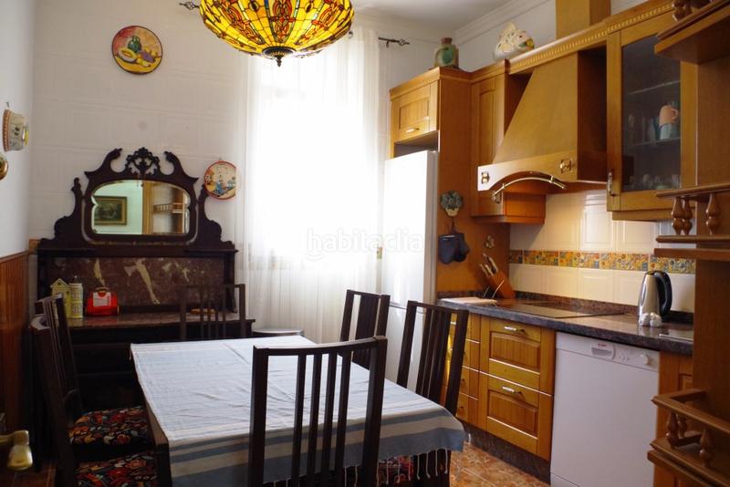 Foto e8b1663f-ddb3-4828-bc24-49713c66ead5. Chalet villa en caleta de vélez con un apartamento con entrada independiente. en Caleta de Velez