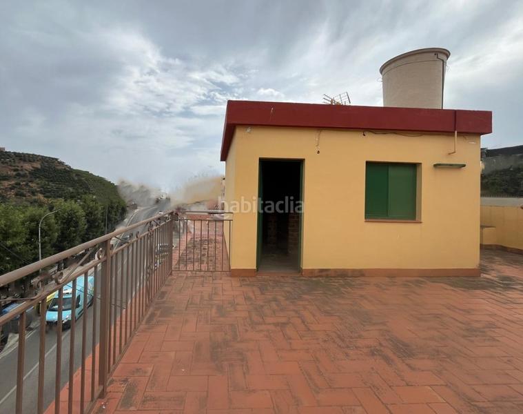 Foto 64d1ff9c-d70b-4305-91ab-3a00684bc5cf. Chalet avec parking dans Algarrobo pueblo Algarrobo