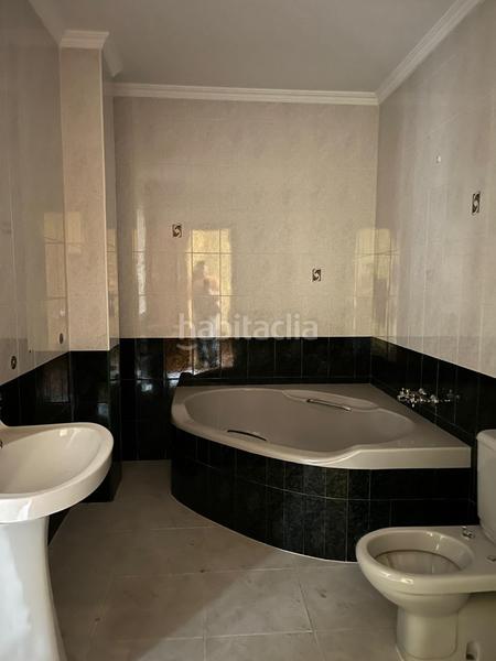 Foto ff3853dc-4f76-48e7-aee8-b17ca015dd32. Chalet avec parking dans Algarrobo pueblo Algarrobo