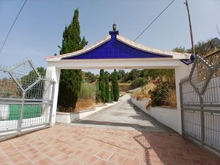 Masía en Norte - Barrio del Pilar - El Reñidero. Casa de campo con encanto cerca de viñuela.