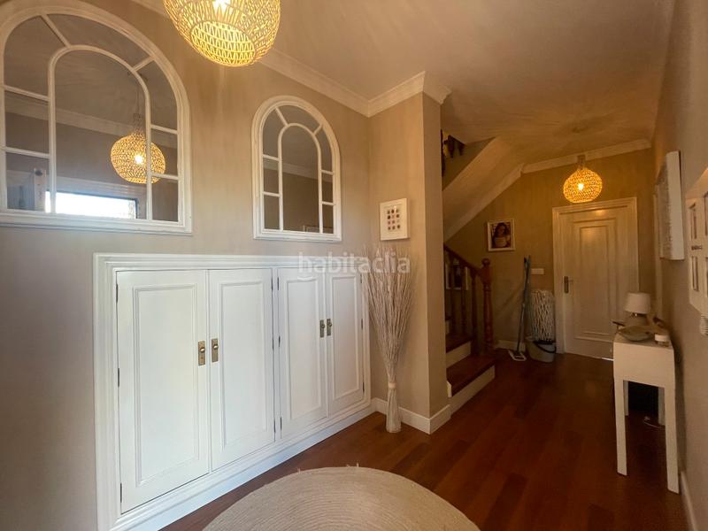 Foto 038b402e-51c7-48eb-acc0-cbf27494145f. Chalet mit parking in El Limonar Vélez - Málaga