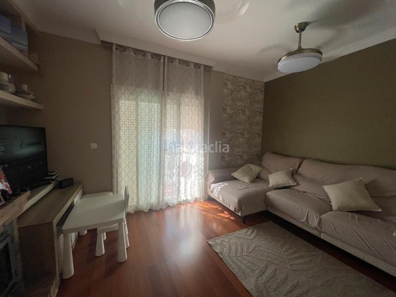 Foto 89e325ca-878c-42ee-8c22-59dc359a49c3. Chalet mit parking in El Limonar Vélez - Málaga