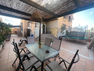 Chalet en El Limonar. Amplia villa en velezmalaga