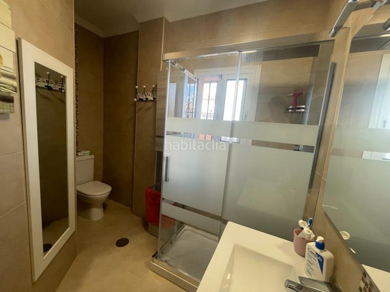 Foto 9ff80f06-9e4e-49a0-8349-9d72a2019873. Chalet mit parking in El Limonar Vélez - Málaga