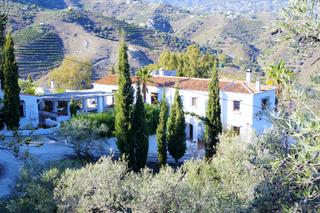 Mas à Torrox Pueblo. Casa de campo entre frigiliana y torrox con casa de invitados y