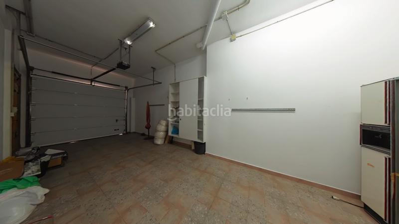 Foto cf0f4be4-5dd6-426b-a77f-e3cdde9b382f. Xalet amb aparcament a Caleta de Velez