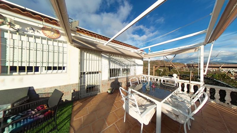 Foto 3dfb80e1-e8bd-49e3-9e43-8583903bb117. Masia amb aparcament piscina a Norte - Barrio del Pilar - El Reñidero Vélez - Málaga