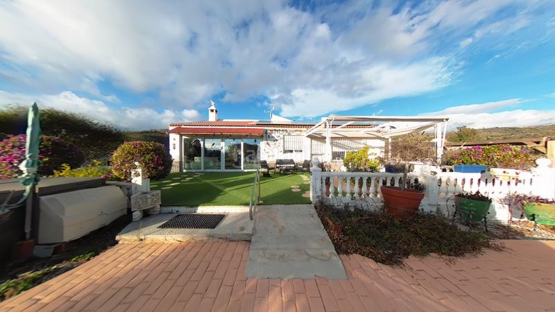 Foto 7374bbfe-27dd-4748-a3fd-a4b1110bd50f. Masia amb aparcament piscina a Norte - Barrio del Pilar - El Reñidero Vélez - Málaga