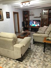 Mas à Viñuela. Casa de pueblo en la viñuela.