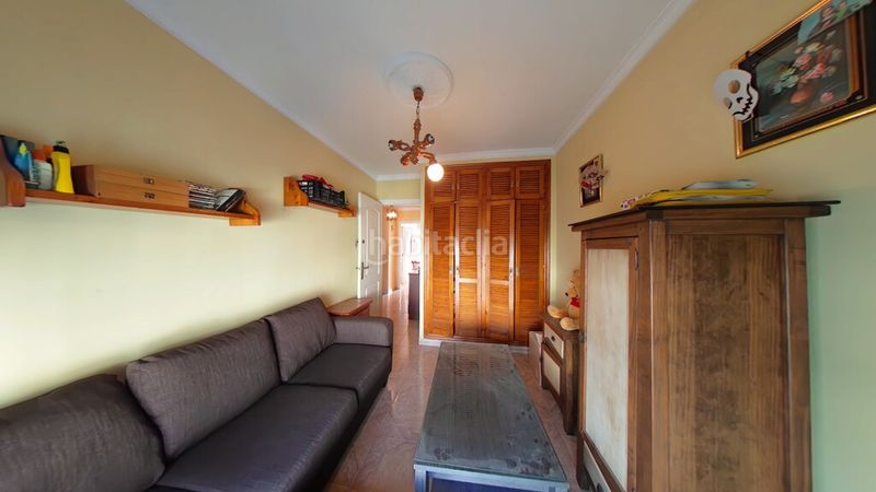 Foto e8ca57f2-f609-461a-a2fa-8770467e5168. Casa aparellada amb aparcament a Capistrano Nerja