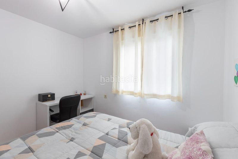 Foto 19f3d222-4116-4d96-832d-e333c8856ff8. Casa adosada magnifica unifamiliar adosada de 4 plantas en loma linda con piscina comunitaria en Ogíjares