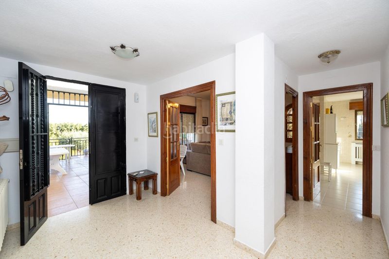 Foto 4e4de560-9929-45f6-aeb0-b6d25daf1ffc. Chalet estupendo chalet en urbanización los alixares de otura en Villa de Otura