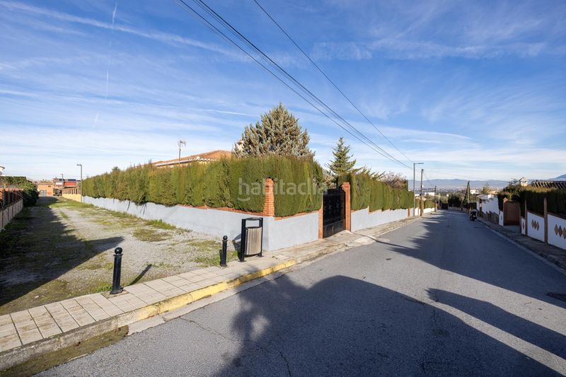 Foto b02f6599-eed3-4663-bb64-769752b6b995. Chalet estupendo chalet en urbanización los alixares de otura en Villa de Otura