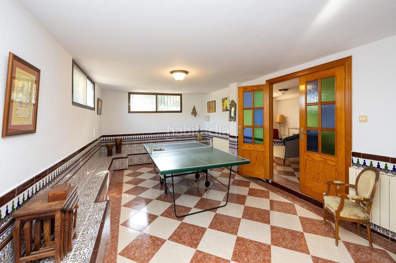 Foto d81370f7-1131-4579-bf0a-86bd767e7e9f. Chalet estupendo chalet en urbanización los alixares de otura en Villa de Otura