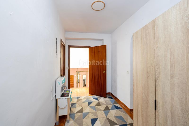 Foto b989d17e-d9c4-488f-8a4d-e7350d3403e6. Casa adossada a Valle (El)