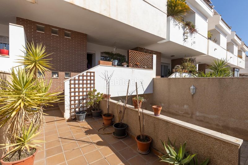 Foto 77c1a911-2b4a-4560-83f0-389a3937b4d7. Casa adosada en calle venezuela 25 casa unifamiliar en Churriana de la Vega