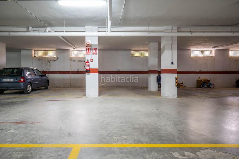 Foto 2519cbba-210a-4fae-a236-389f7989202e. Pis amb aparcament piscina a Playa de Granada Motril