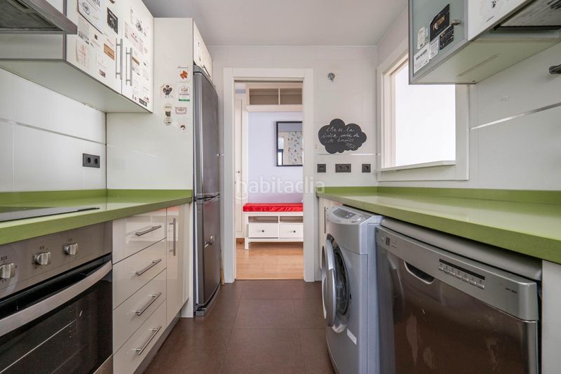 Foto 768357c9-d4ad-4639-a2cf-aa719c244364. Pis amb aparcament piscina a Playa de Granada Motril