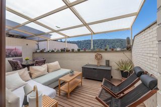 Casa adosada  Calle calle rauda. Casa con vistas panor�micas, ascensor y garaje a un paseo del ce