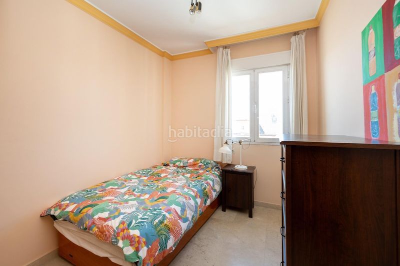 Foto f56c6ae4-c19e-4393-9e0c-e77449126135. Casa adosada en avenida de murcia 15 espectacular casa unifamiliar en recinto cerrado capital en Granada