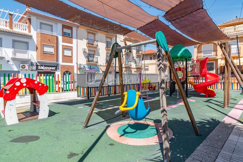 Foto c38d0f00-80b4-4a42-8369-75841dc0ac2f. Casa amb calefacció aparcament a Peligros