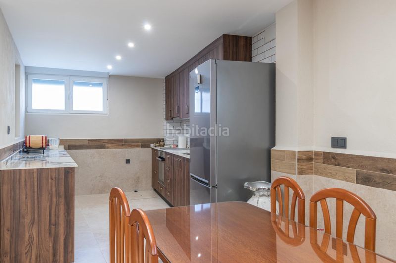 Foto daf261d1-648e-48b5-9463-d8de9691be84. Casa amb calefacció aparcament a Peligros