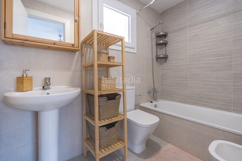 Foto 77ec673a-6b4d-448c-ad1b-0c3e60ebc136. Piso precioso piso en playa cabria, almuñecar en Velilla - Velilla Taramay Almuñécar