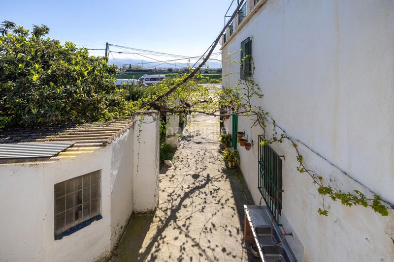 Foto 09273ac7-2ec0-49ae-80ff-856d16d676aa. Masia amb aparcament a Poniente Armilla