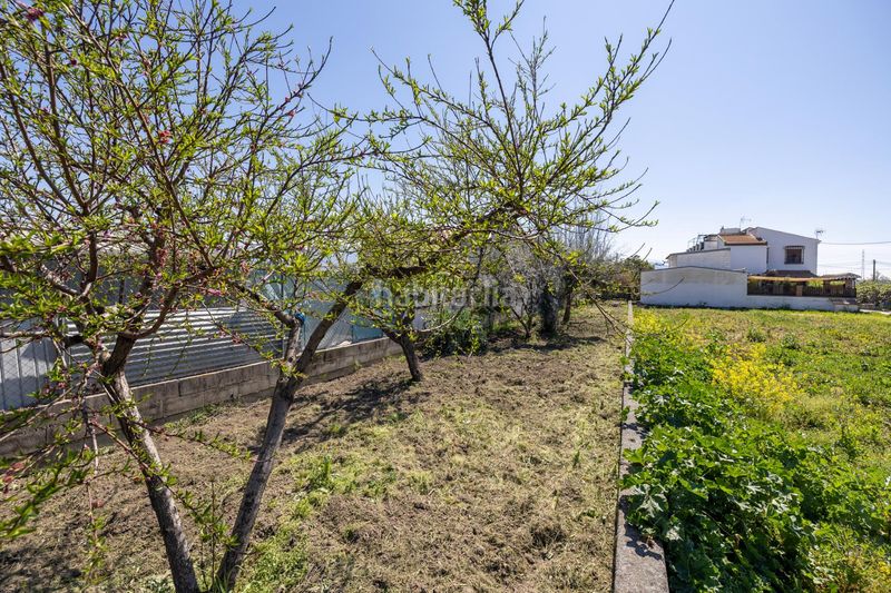 Foto 49e61059-0459-41db-a78c-a49c736000df. Masia amb aparcament a Poniente Armilla