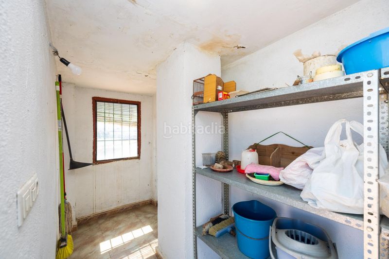 Foto 9bc10b69-a2a3-4e50-ad46-c58701274900. Masia amb aparcament a Poniente Armilla