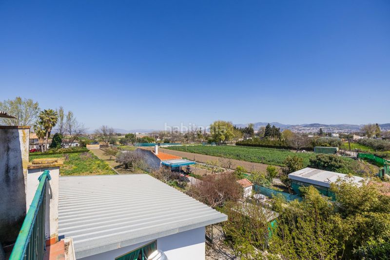 Foto a2b1678a-dec3-4a0c-9db8-8767be5fc75f. Masia amb aparcament a Poniente Armilla