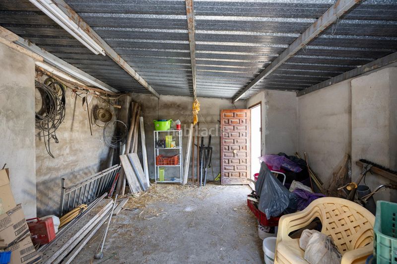 Foto f7286be4-ff91-477c-acd3-a4d2c75f104c. Masia amb aparcament a Poniente Armilla