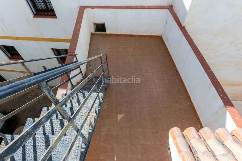 Foto 7a85ff43-652d-4906-8832-d582f35522cc. Casa en calle de santa isabel 22 magnífica casa corazón 7hbt 3 baños...a 5 minutos de la playa en Almuñécar