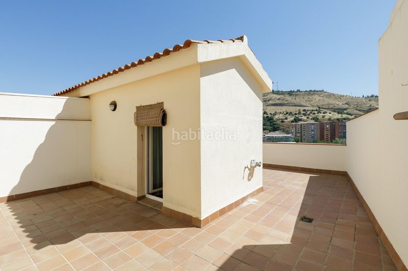 Foto 36d90cf5-0b95-4f1e-b451-f6e555524f99. Casa adosada en calle santo sepulcro de la quinta 26 magnífico adosado con apartamento independiente en Bola de Oro, en Granada