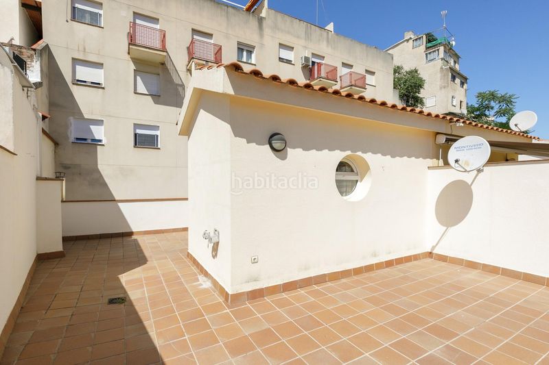 Foto 9a6753ad-222b-4a3a-96a6-6232dd7e680f. Casa adosada en calle santo sepulcro de la quinta 26 magnífico adosado con apartamento independiente en Bola de Oro, en Granada