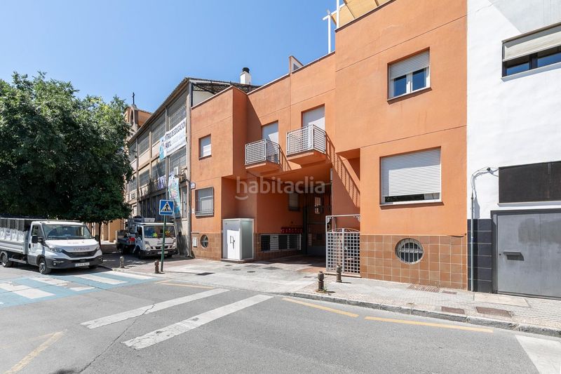 Foto f59de015-adf5-4d7c-b0b2-6b853db727df. Casa adosada en calle santo sepulcro de la quinta 26 magnífico adosado con apartamento independiente en Bola de Oro, en Granada