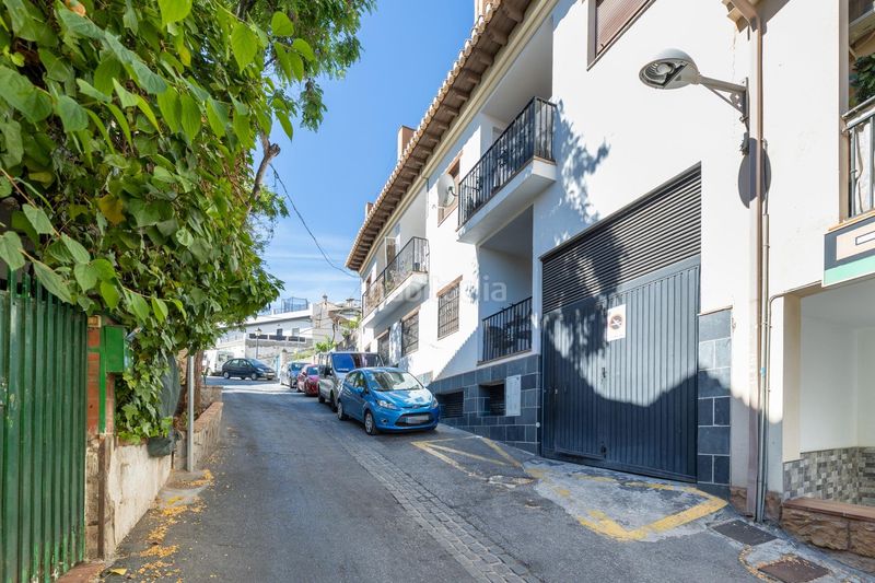 Foto b9e5cfb4-74d7-40e3-8ca8-848a153a4713. Àtic amb aparcament a Barrio de la Vega Monachil