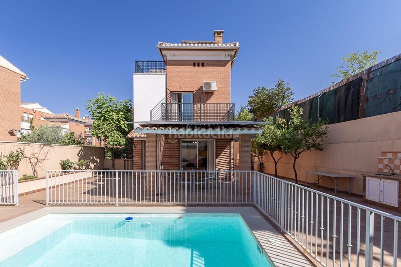 Foto a285c069-6539-4d16-9d40-31e2f2bf81b2. Casa exclusivo chalet individual en Huétor Vega
