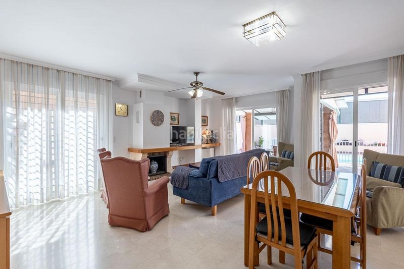Foto b25a4ff2-d7ee-4a9e-a02b-a86d49fc4503. Casa exclusivo chalet individual en Huétor Vega