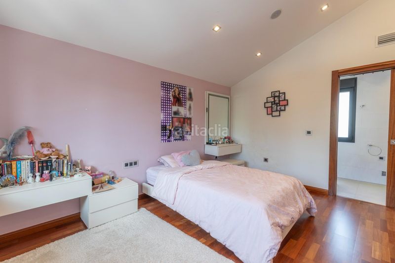 Foto 228a0bca-d608-4b5d-b3d2-79c716b57b5b. Chalet  premium en el carmelo una obra de lujo privada en una de las urbanizaciones más exclusivas de granada en Ogíjares