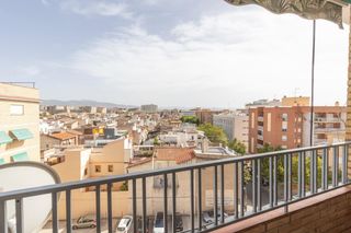 Piso  Calle carmen de icaza. Fantástico piso en última planta con luz y vistas despejadas
