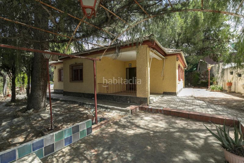 Foto 5dfb50b8-c858-4aa7-9d45-ee8932f00117. Xalet amb aparcament piscina a Cenes de la Vega