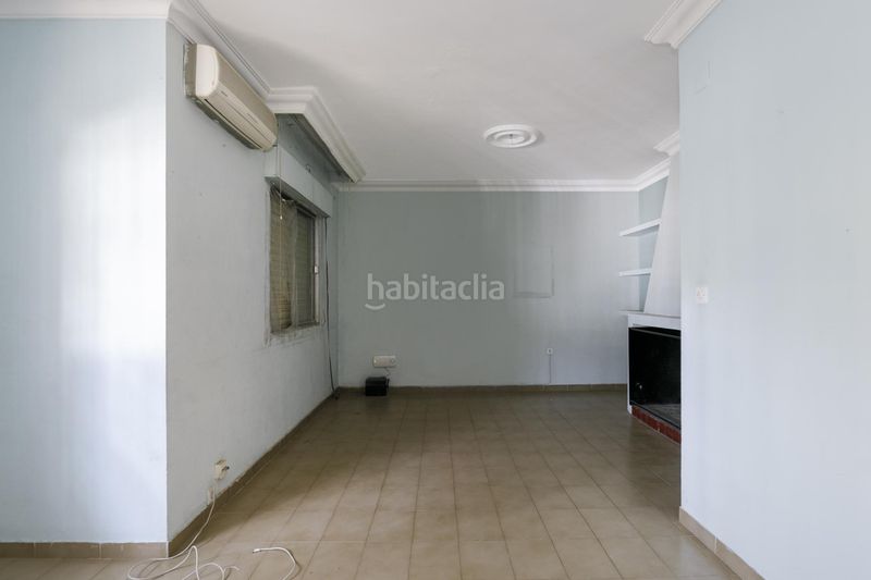 Foto 7511a687-6c5e-4cab-b91b-1362b7460bf2. Xalet amb aparcament piscina a Cenes de la Vega