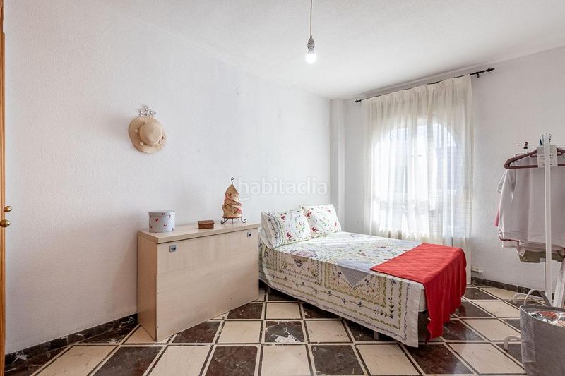 Foto 6172465e-229f-4e30-a5fa-19461ce5ff61. Casa amb calefacció aparcament a Gójar